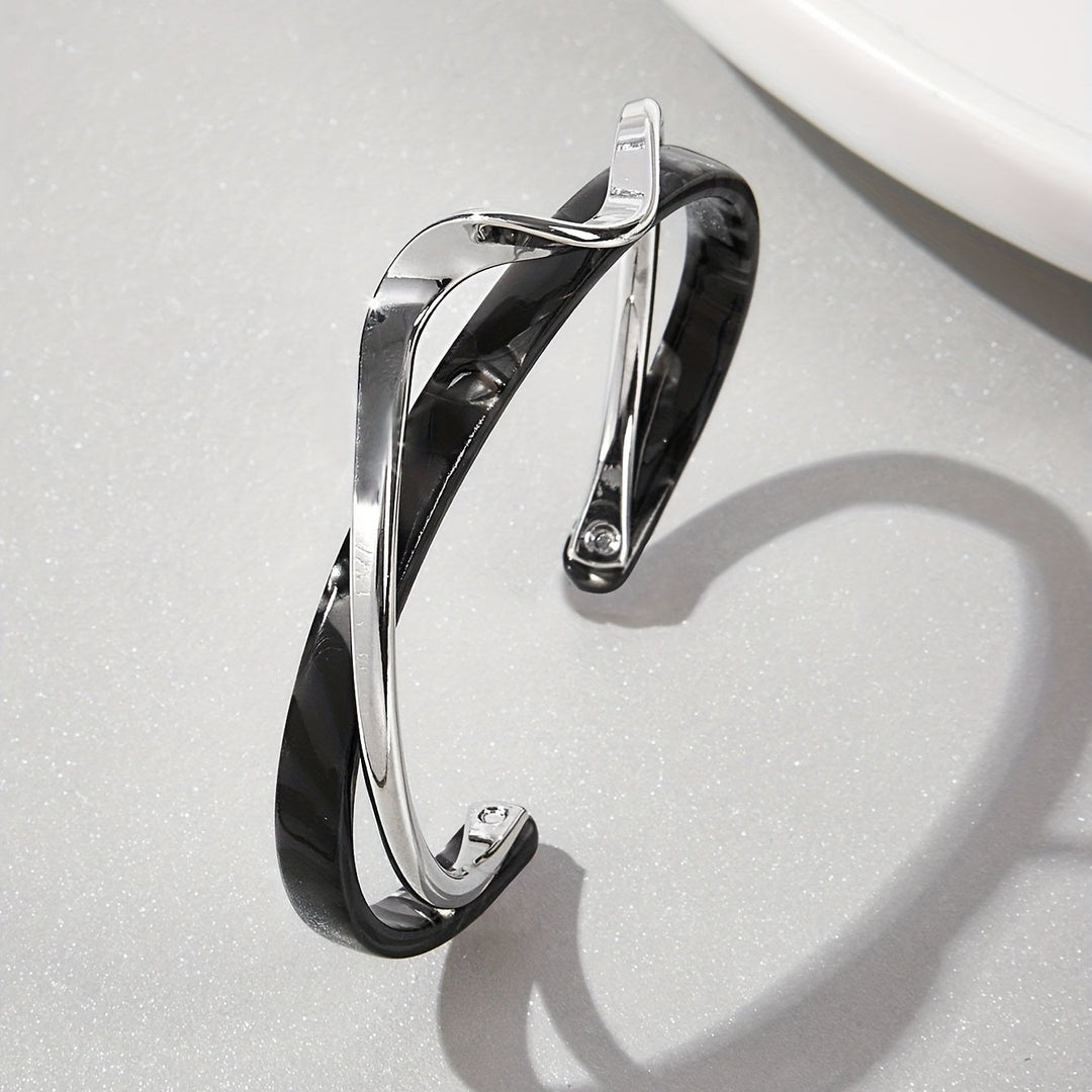 Elegant Minimalist Gold Cuff Bracelet