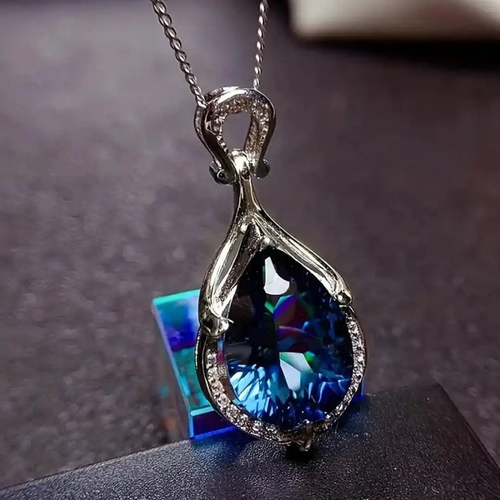 Sophisticated Sapphire Necklace