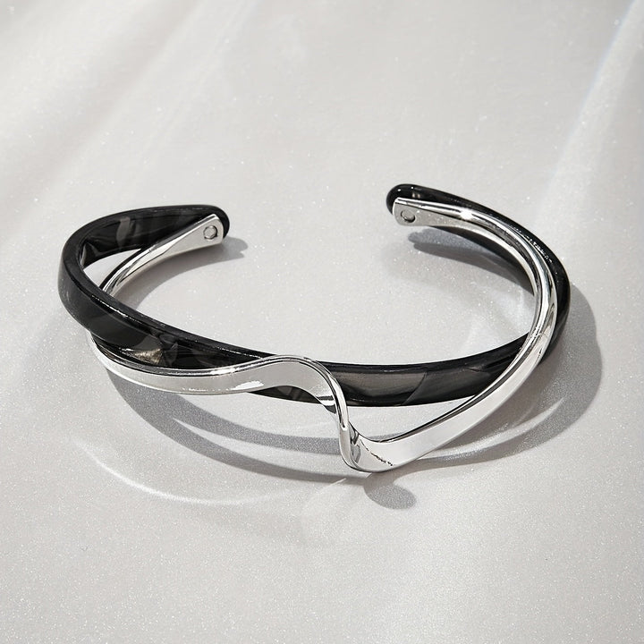 Elegant Minimalist Gold Cuff Bracelet