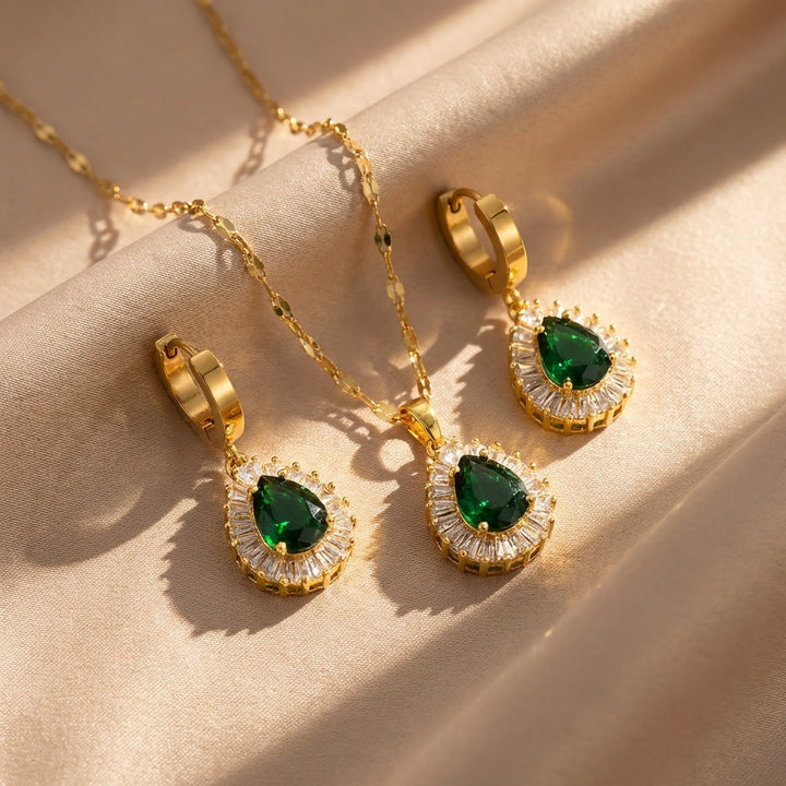 Opulent Emerald Jewelry Set